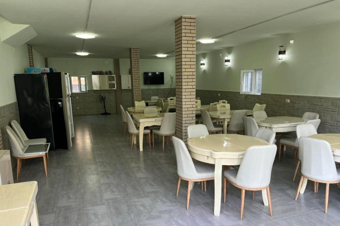 Hotel Ararat 高尼奥 外观 照片