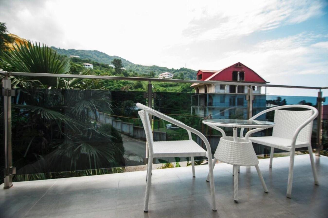 Hotel Ararat 高尼奥 外观 照片