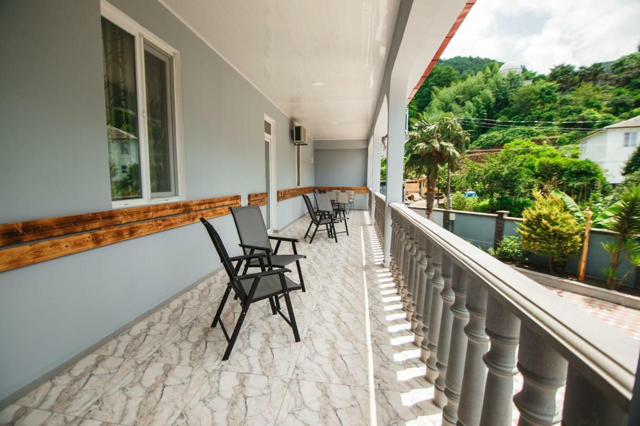 Hotel Ararat 高尼奥 外观 照片