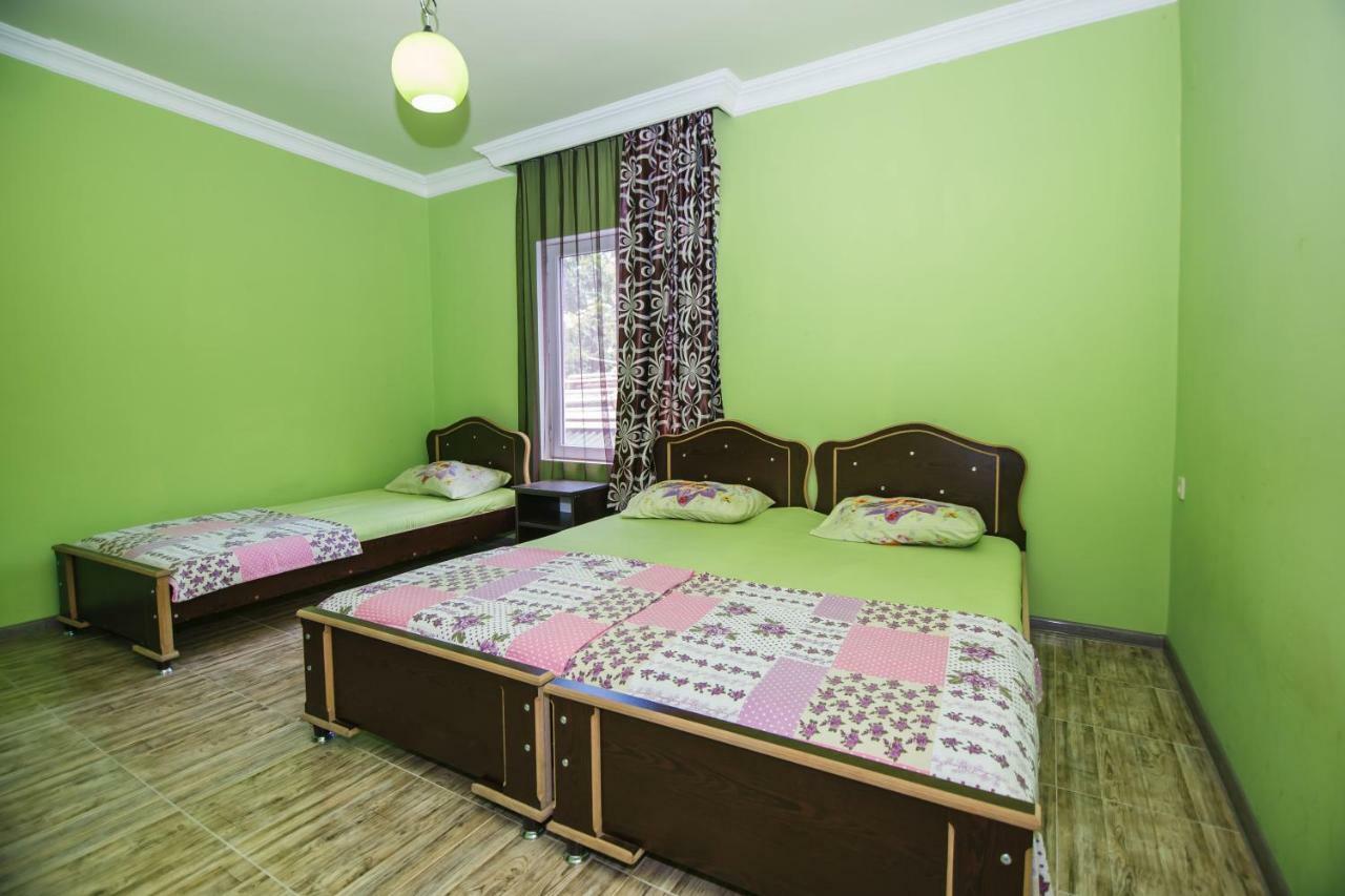 Hotel Ararat 高尼奥 外观 照片